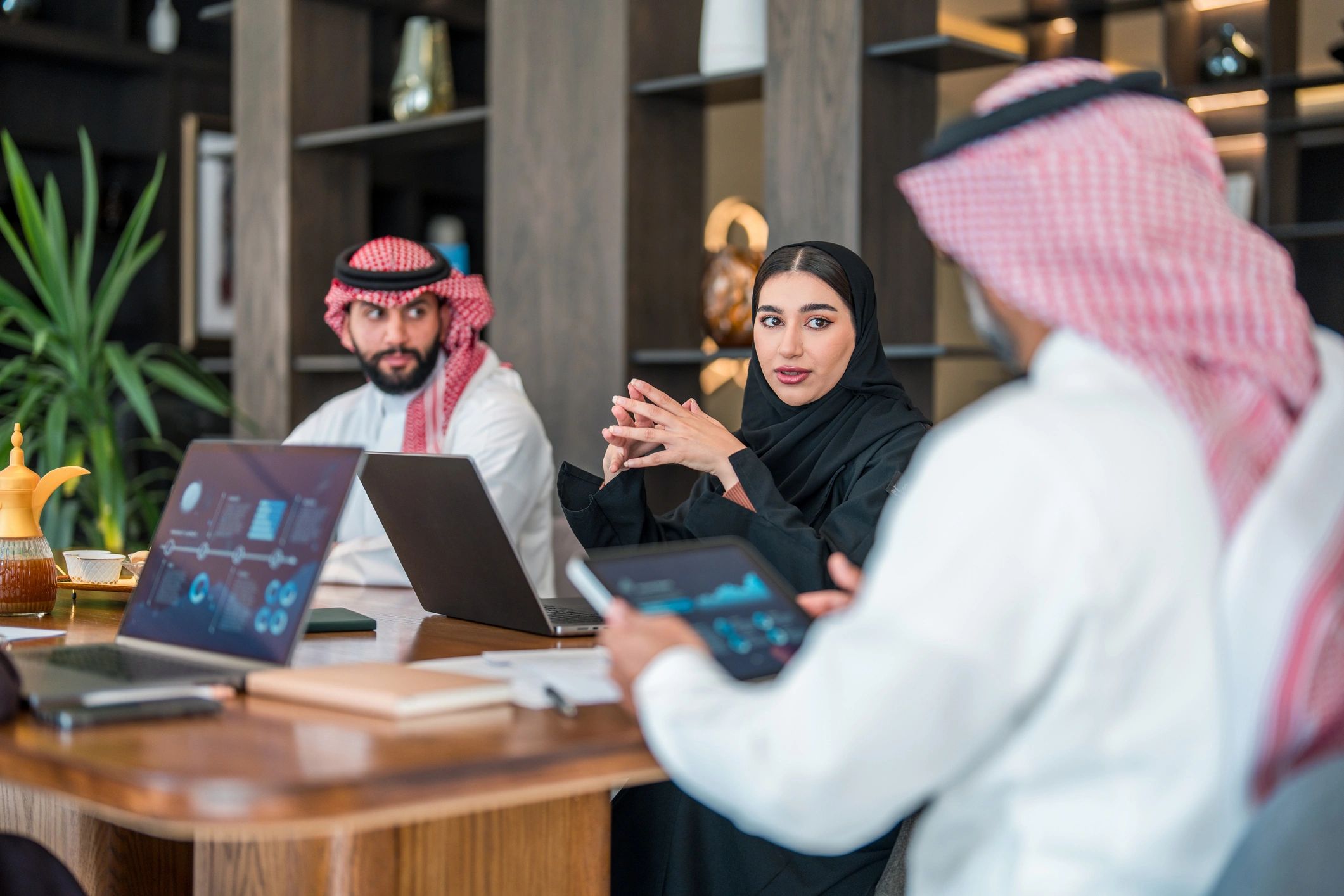professional woman IT expert Saudi Arabia